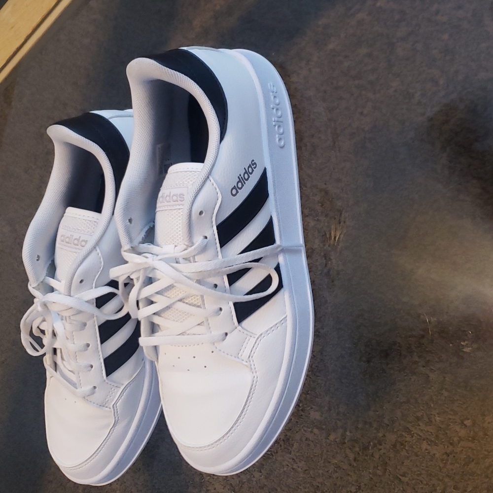 Women's Breakbeat Adidas